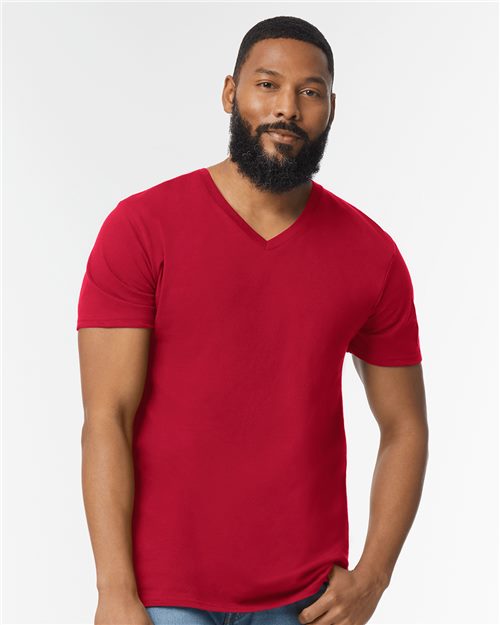 Gildan 64V00 - Unisex Softstyle® V-Neck T-Shirt