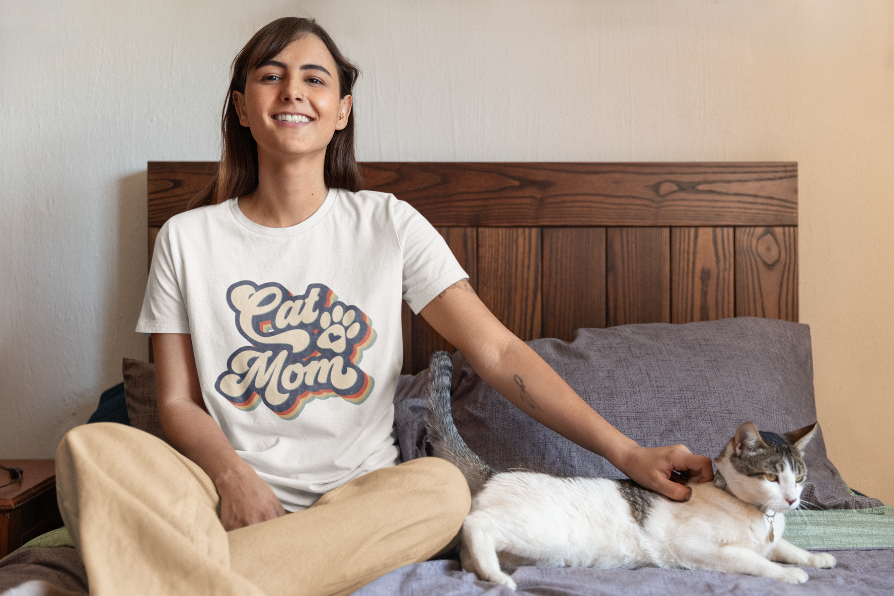 🐾❤️ Cat Mom | Retro Love DTF Transfer DTF Transfer FT734