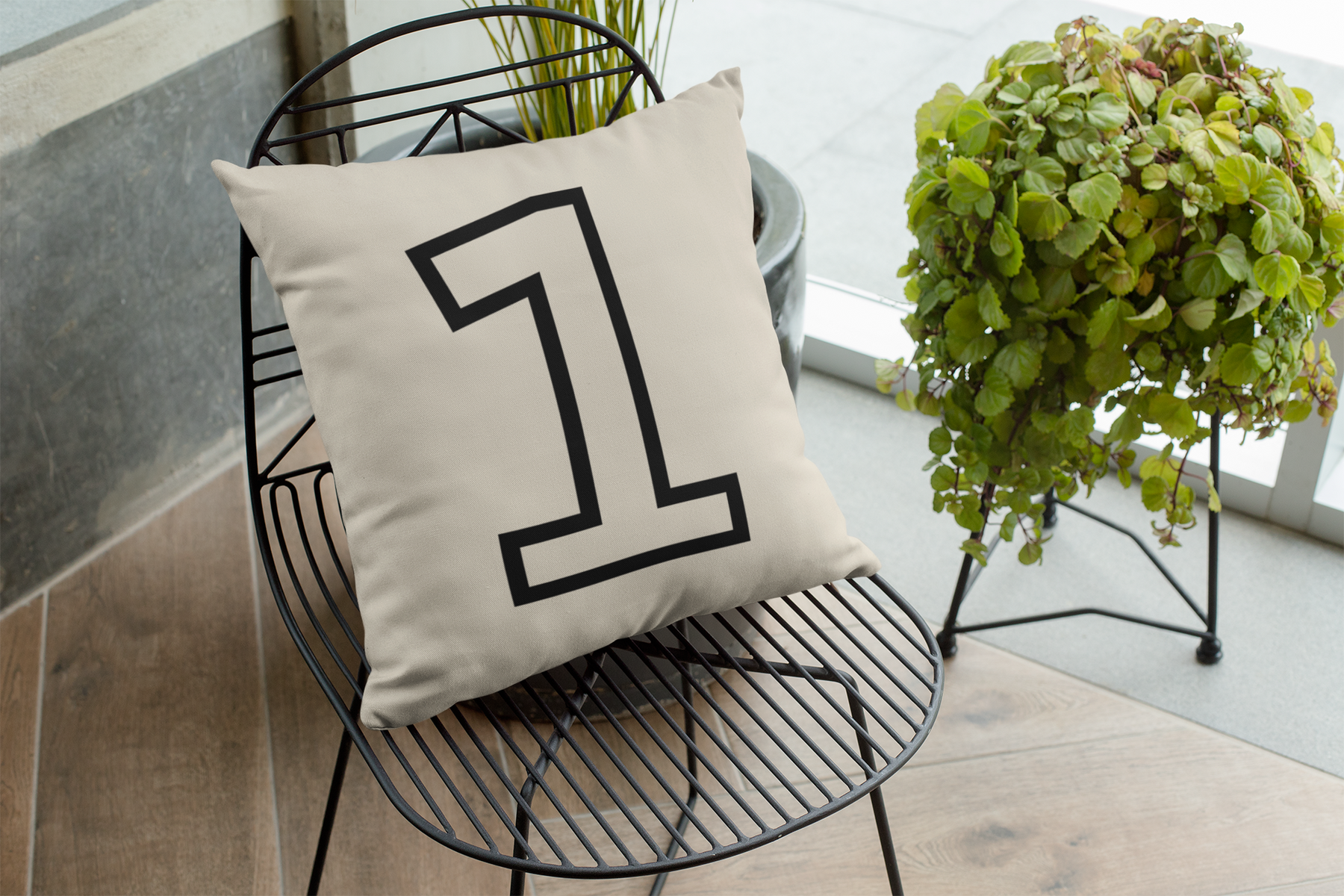 ⬛ “1” – One – Solid Black Outline Numeric | DTF Transfer FT1051