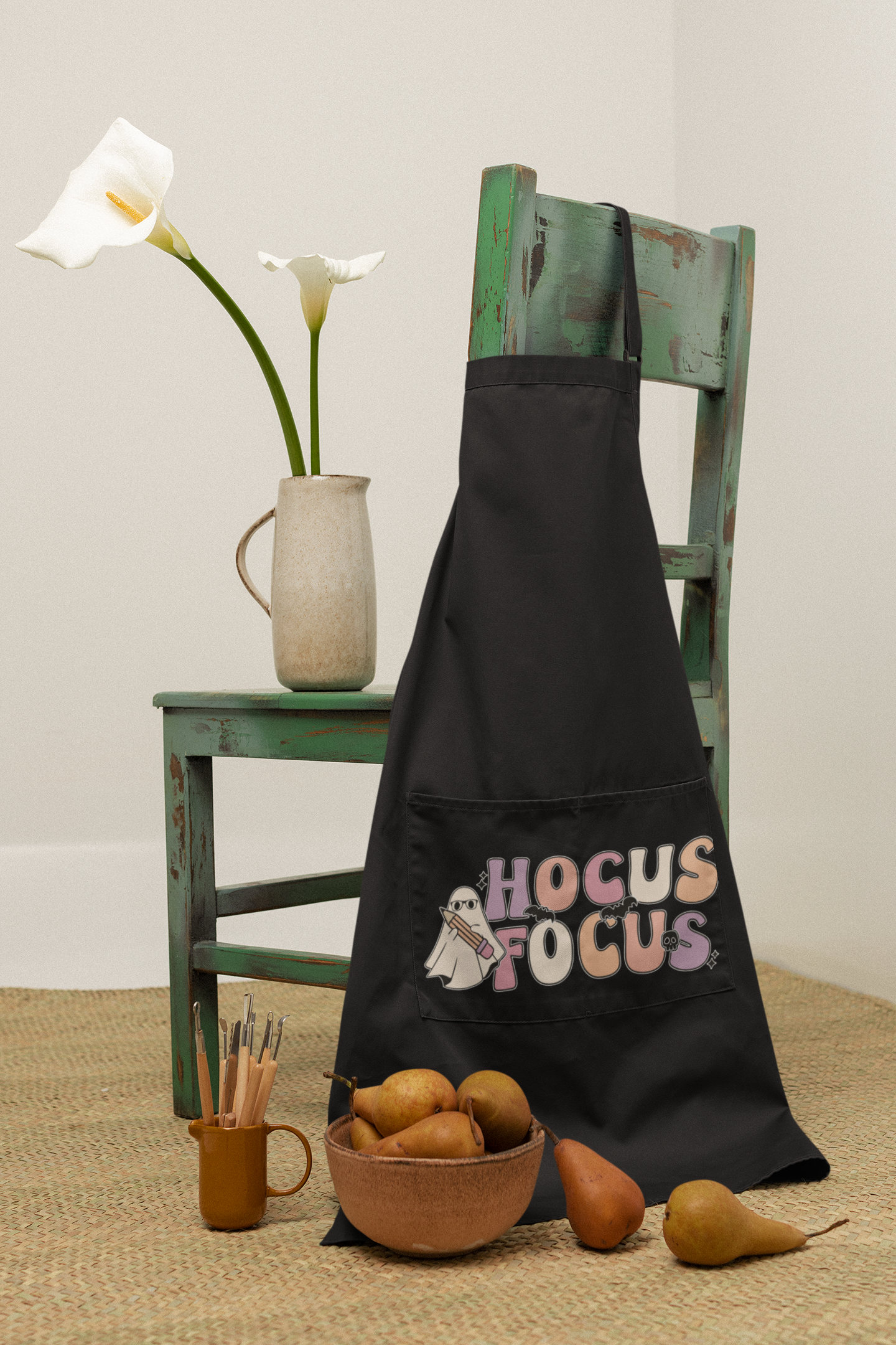 ✏️🎃 “Hocus Focus” DTF Transfer in Black FT503