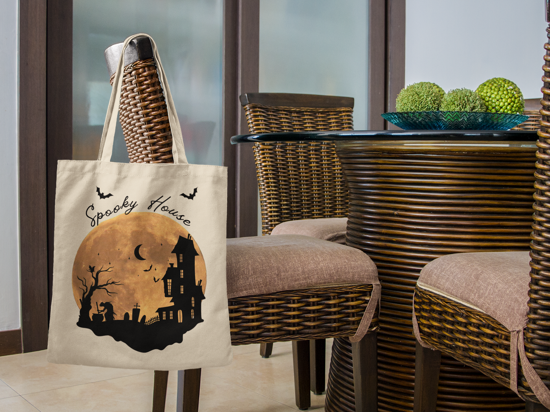 🌕 Haunted Moon Silhouette Black DTF Transfer FT547