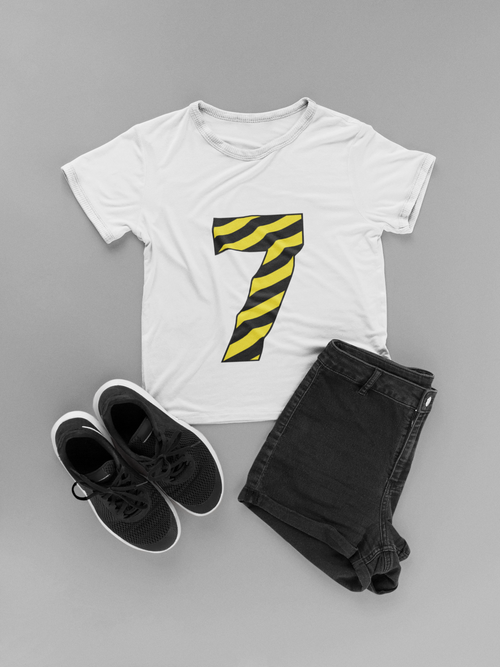 ⚠️ “7” – Seven – Yellow & Black Striped Pattern Numeric | DTF Transfer FT1027