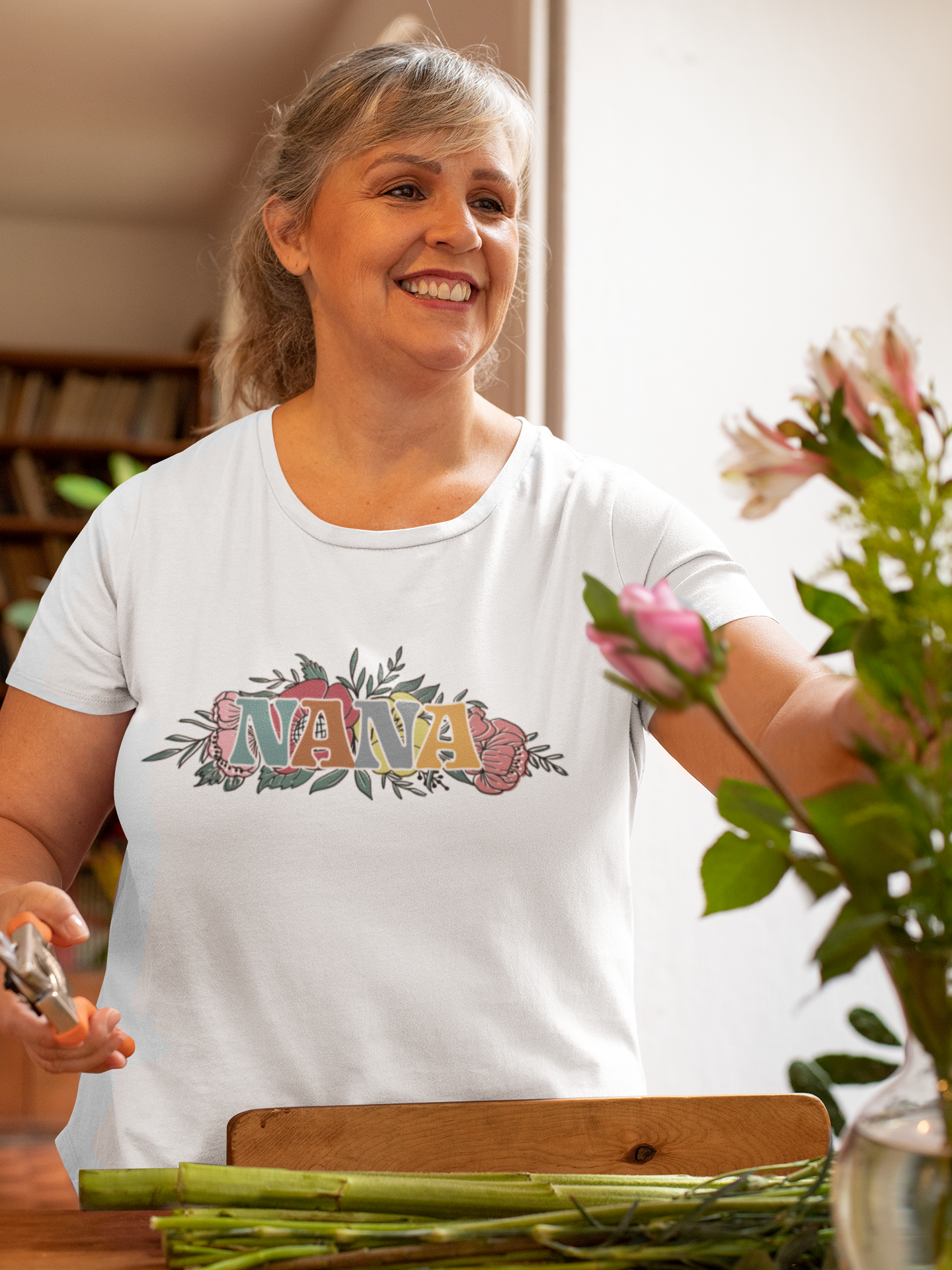 🌸🌿 NANA – Bold Floral Name DTF Transfer FT621