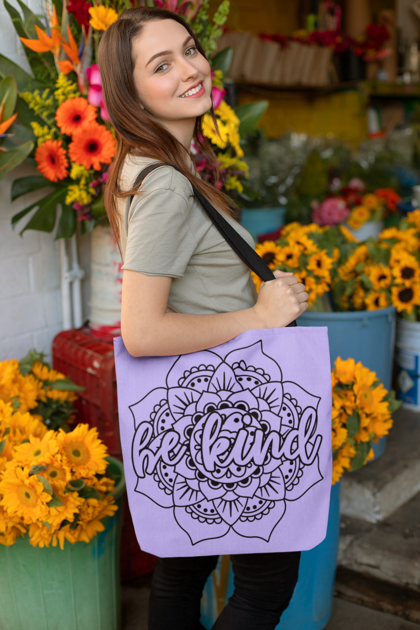 🖤🌸 Be Kind | Black Mandala Line Art DTF Transfer FT756